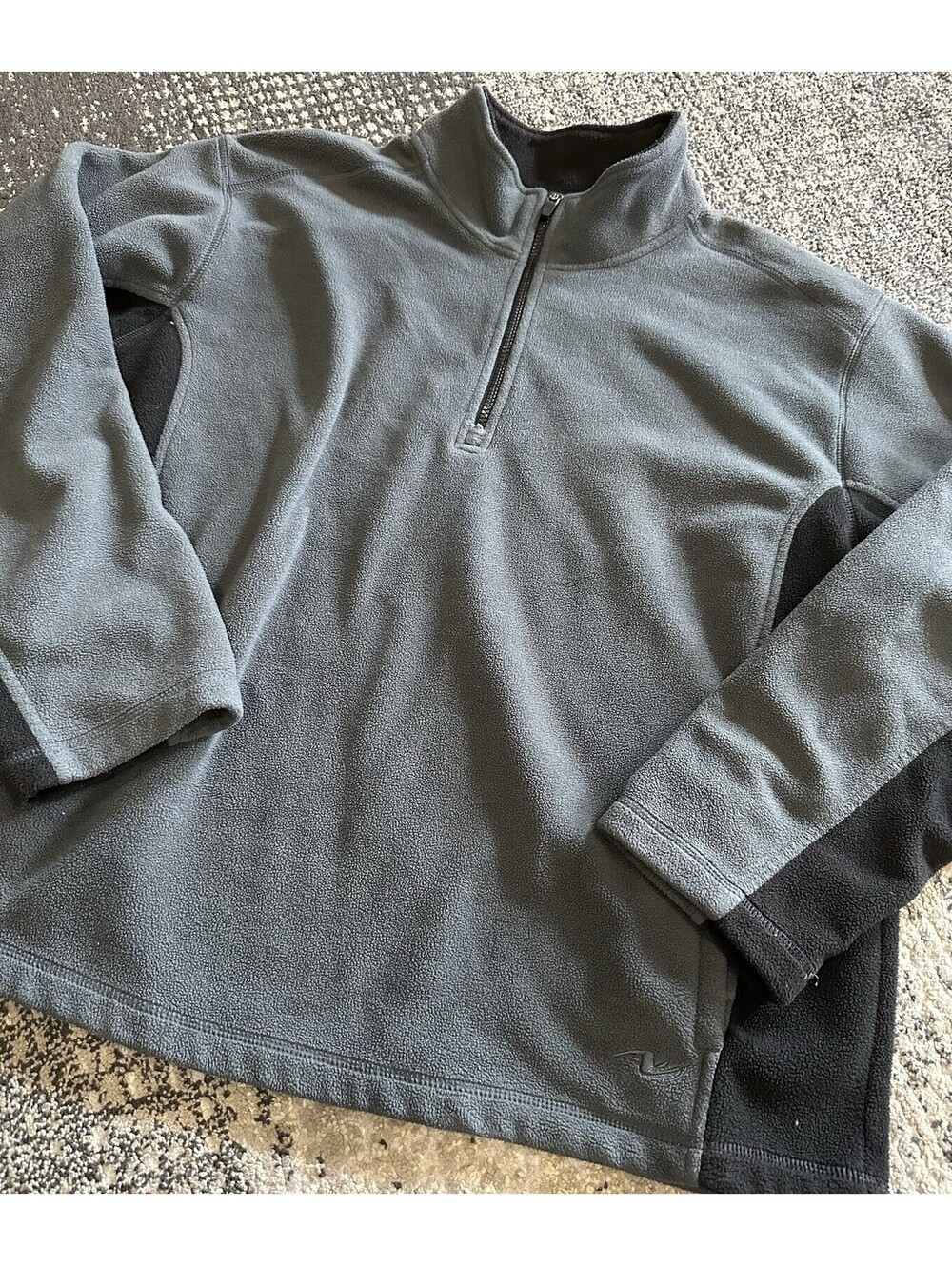 Athletic Works Men’s Gray Black Solid 1/4 Zip Mock Neck Fleece XL